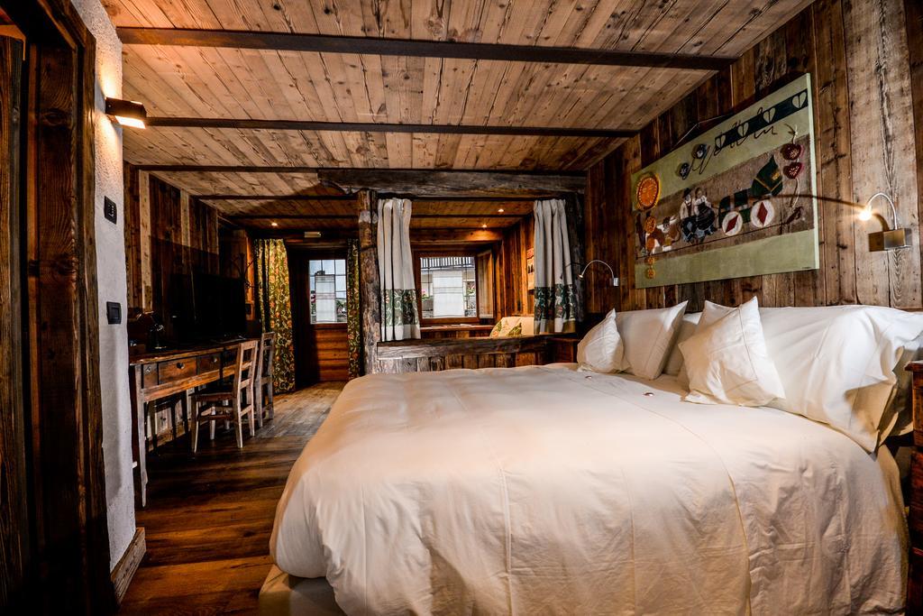 Hotel Du Grand Paradis - 1899 Auberge Boutique كوجن المظهر الخارجي الصورة