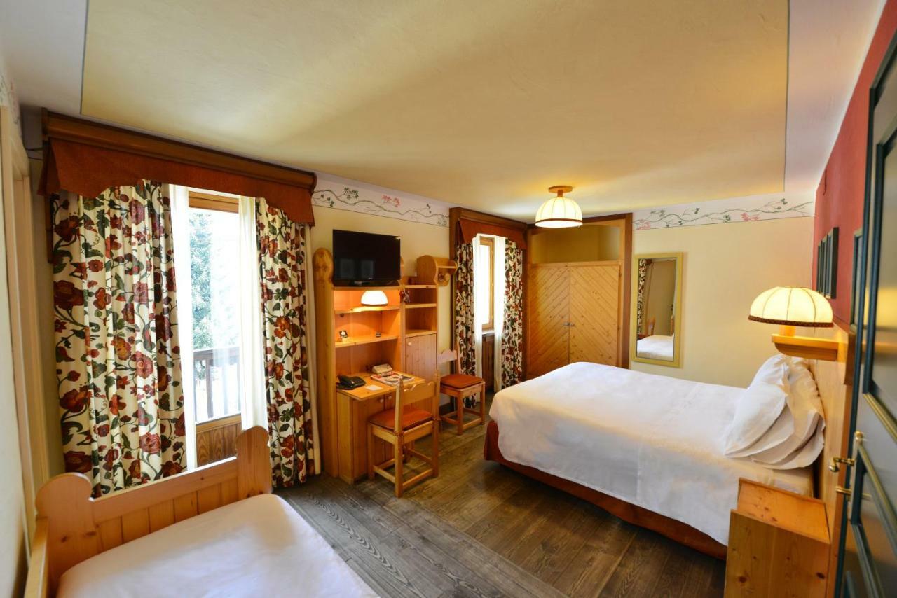 Hotel Du Grand Paradis - 1899 Auberge Boutique كوجن المظهر الخارجي الصورة